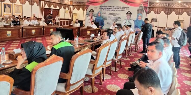 Gubernur Al Haris Dorong Pemkab dan Pemkot Bentuk Satgas Percepatan Program 3 Juta Rumah