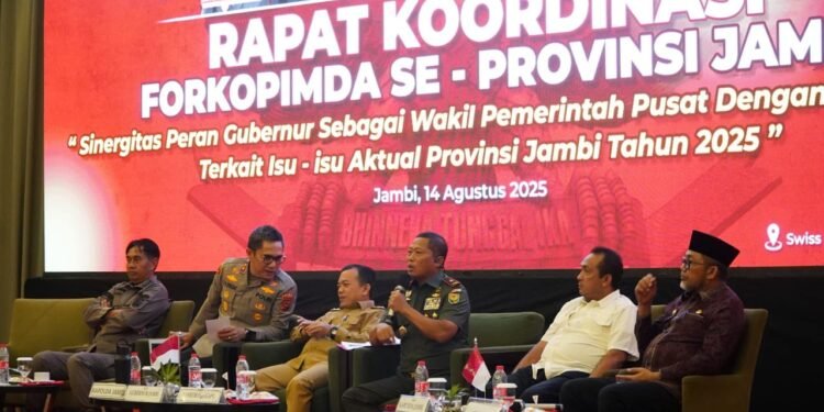 Gubernur Al Haris Adakan Rapat Bersama Seluruh Forkopimda