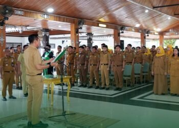 Bupati Fadhil Arief Lanti 148 Tenaga Guru dan 2 Tenaga Teknis