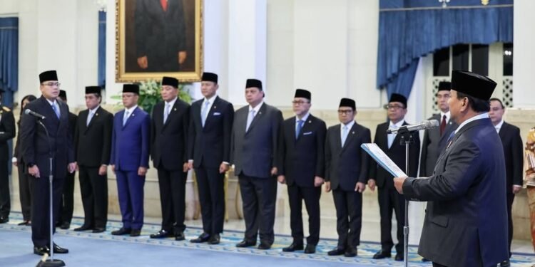 Menteri Pertahanan Hadiri Pelantikan Dua Menteri dan Tiga Wakil Menteri Kabinet Merah Putih