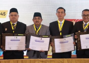 Bupati Tanjab Barat Tandatangani Komitmen Bersama Pembangunan Meritokrasi Instansi Daerah