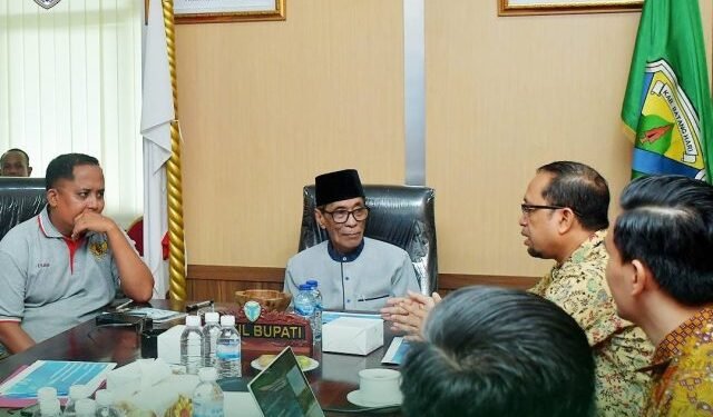 Wakil Bupati Batang Hari Terima Audiensi PT PLN UP3 Jambi