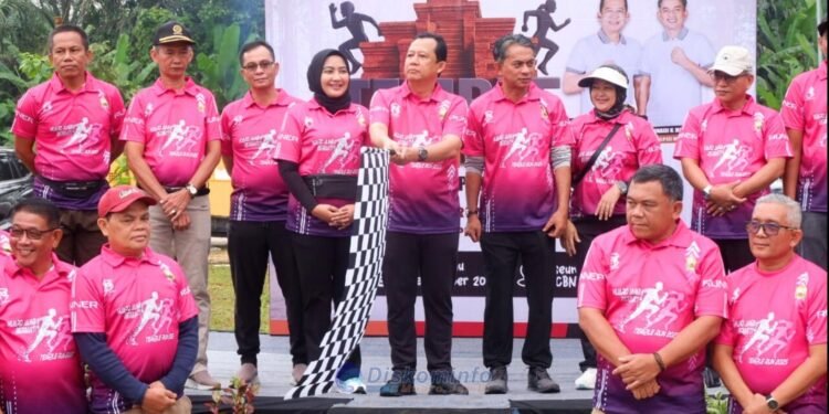 Bupati Bambang Bayu Suseno Lepas Temple Fun Run
