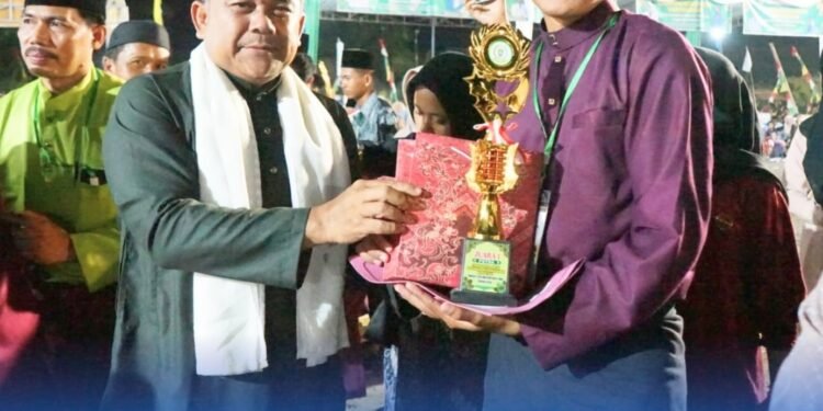 Sekda Muaro Jambi Tutup MTQ ke XXIX Tingkat Kecamatan Mestong