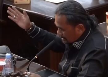 Rapat Paripurna DPRD Provinsi Jambi Gubernur Al Haris Tuai Pujian