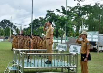 Bupati Fadhil Arief Pimpin Upacara Apel Rutin