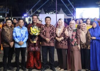 Wakil Bupati Tanjab Barat Hadiri Tungkal Fashion Street Dua