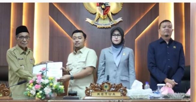 Rapat Paripurna DPRD Batang Hari Penyampaian Nota Pengantar LKPD 2024