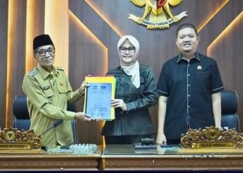 Rapat DPRD Batang Hari Penyampaian Jawaban  Pemerintah Terhadap Nota Pengantar RAPBD Tahun 2026   