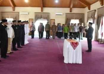 Sekda Tanjab Timur Lantik 17 Pejabat                   