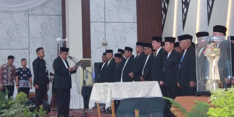 Wagub Abdullah Sani Lantik Dewan Hakim MTQ ke 54