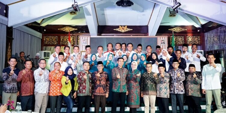 Meriah Malam Anugrah Bupati Batang Hari Award