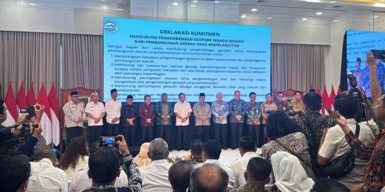 Gubernua Al Haris Hadiri Indonesia’s Geopark Leader Forum