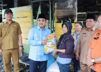 Bupati Anwar Sadat Salurkan Bantuan untuk 918 KK Terdampak Banjir