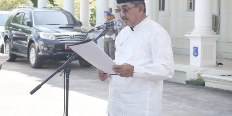 Bupati Anwar Sadat Kukuhkan PNS PPPK dan PPPK Paruh Waktu