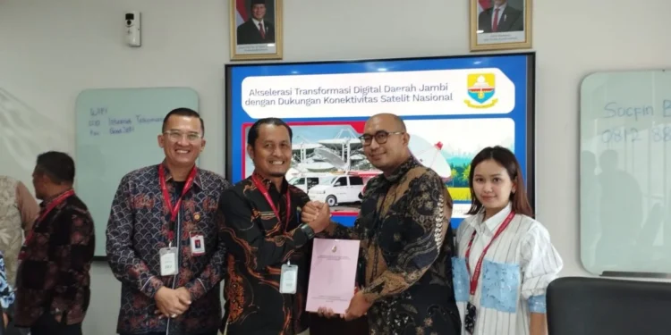 Kadis Kominfo Tanjabtim Sambangi Telkom Landmark Jakarta