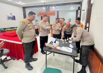 Tes Urine Mendadak, para PJU Polres Sarolangun dan Kapolsek Hasilnya Negatif