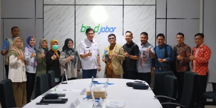 Komisi I DPRD Jambi Kunjungi Balitbangda Jawa Barat