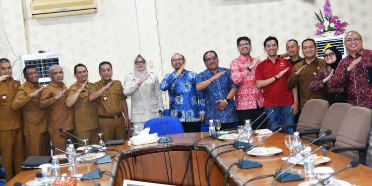 Bupati Dillah Hikma Sari Terima Kunjungan Divisi Formalitas SKK Migas