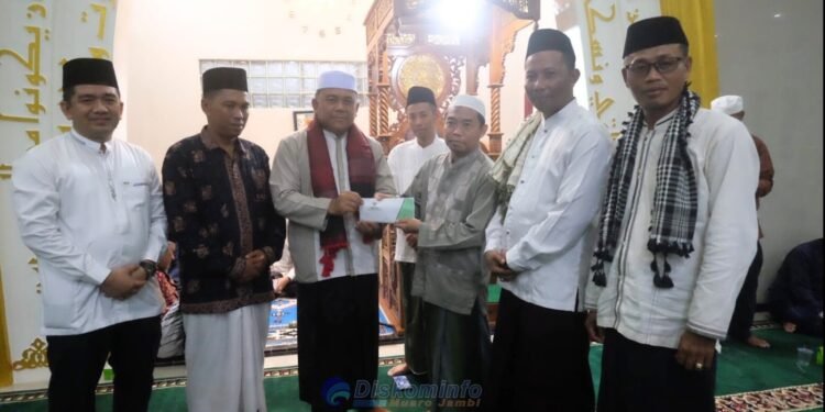 Sekda Muaro Jambi Safari Ramadhan ke Desa Gedong Karya
