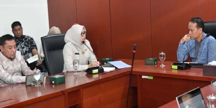 Bupati Dillah Rakor Bersama Direktur Pembangunan Indonesia Barat, Kementerian Perencanaan Pembangunan Nasional