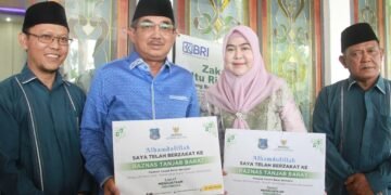 Bupati Anwar Sadat Pimpin Aksi Zakat