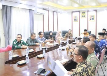 Bupati Anwar Sadat Mengikuti Entry Meeting BPK RI