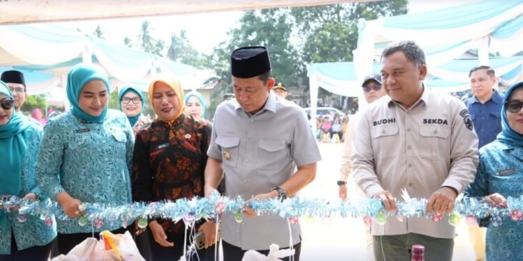 Bupati Bambang Bayu Suseno Meresmikan Pembukaan Gebyar Ramadan