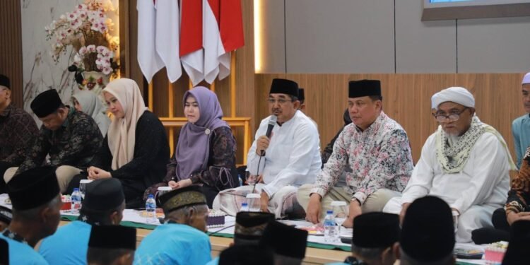 Bupati Anwar Sadat Lepas 376 Calon Jemaah Haji