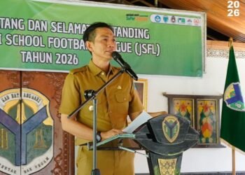 Bupati Fadhil Arief Undang Peserta Jambi School Football League Makan Bersama