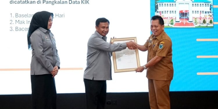 Pemkab Batang Hari Terima Sertifikat Kekayaan Intelektual Komunal Lagu Daerah
