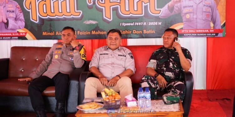 Sekda Budhi Hartono Mengikuti Zoom Meeting Bersama Kapolri