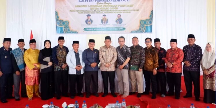 Bupati Bambang Bayu Suseno Mendukung Rencana Pendirian PTKIS