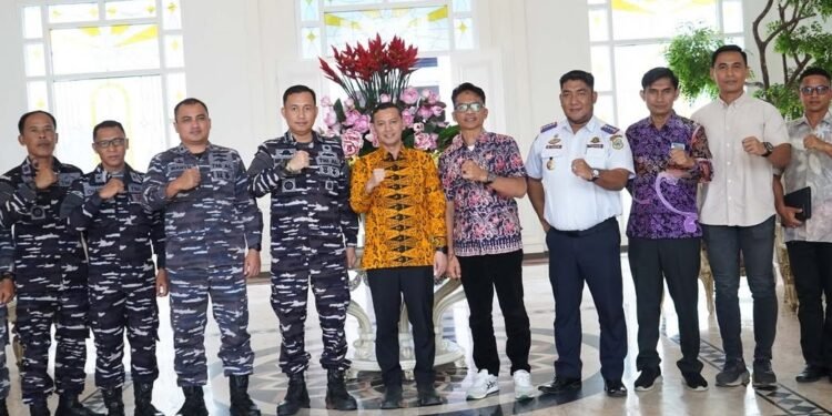 Wabup Tanjab Timur Sambut Kunker Danlanal Palembang