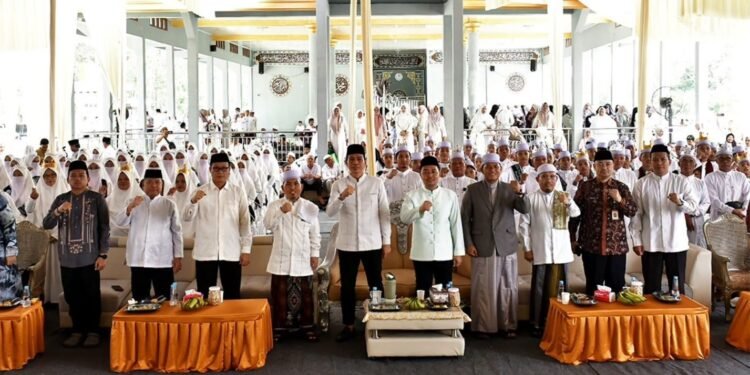 Bupati Fadhil Arief Hadiri Haflah Khatmil Qur’an Santri Ponpes Tahfidzul Qur’an Habibillah