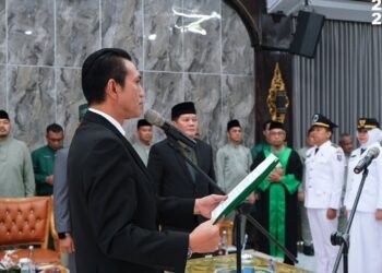 Bupati Fadhil Arief Lantik Pejabat Jabatan Administrator dan Fungsional Tertentu