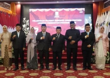 Gubernur Al Haris Lantik Lima Pejabat Pimpinan Tinggi Pratama