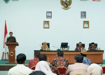 Bupati Fadhil Arief Buka Acara Diseminasi PPID