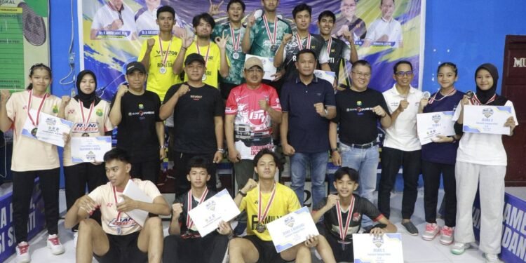 Bupati Anwar Sadat Tutup Turnamen Berkah Madani Cup II