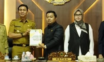 Rapat Paripurna DPRD Kabupaten Batang Hari Penyampaian Nota Pengantar KUA dan PPAS
