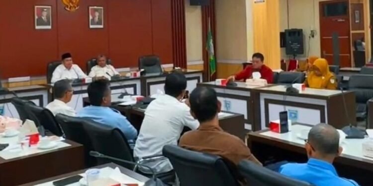 Ketua DPRD Kota Jambi Buka Ruang Dialog dengan LPM Kota Jambi