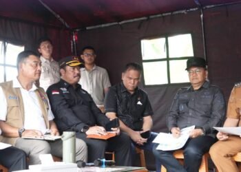 Bupati Bambang Bayu Suseno Mengikuti Rapat  Menyambut Kedatangan Menteri Kehutanan