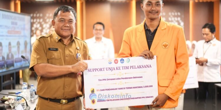 Sekda Muaro Jambi Hadiri Bimtek PPK Ormawa Unja